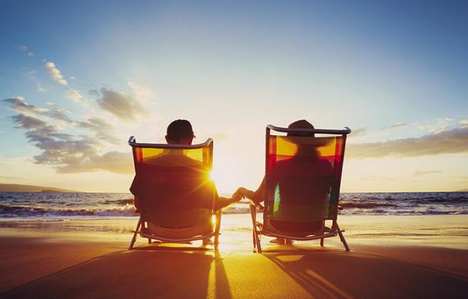 Six tips for seniors to travel safely