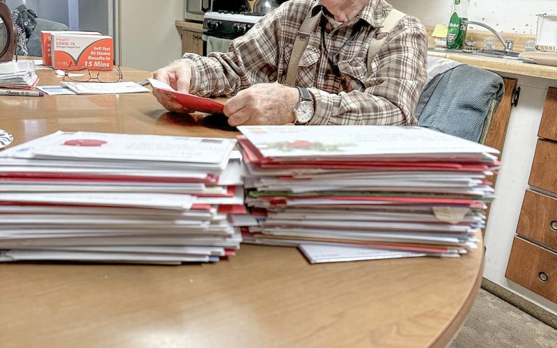 Over eight hundred Christmas cards received