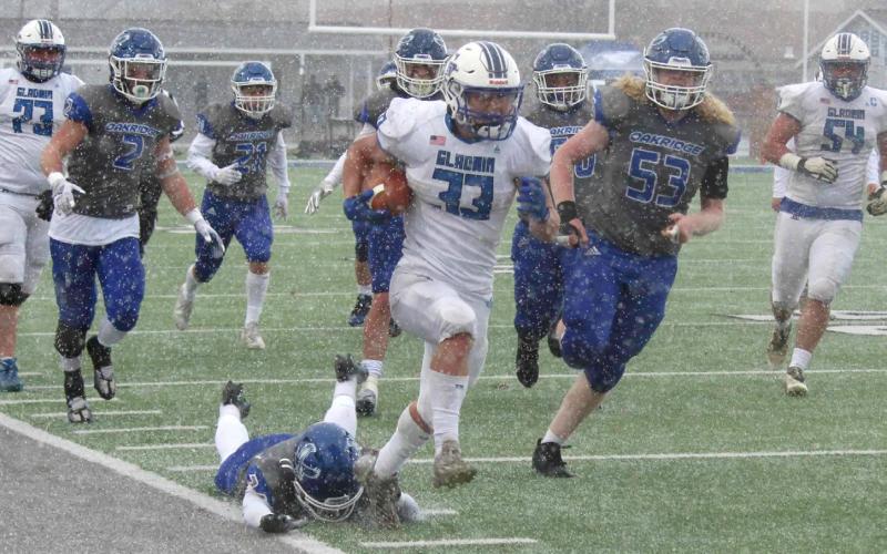 Gladwin Flying G’s football, regional champions once more