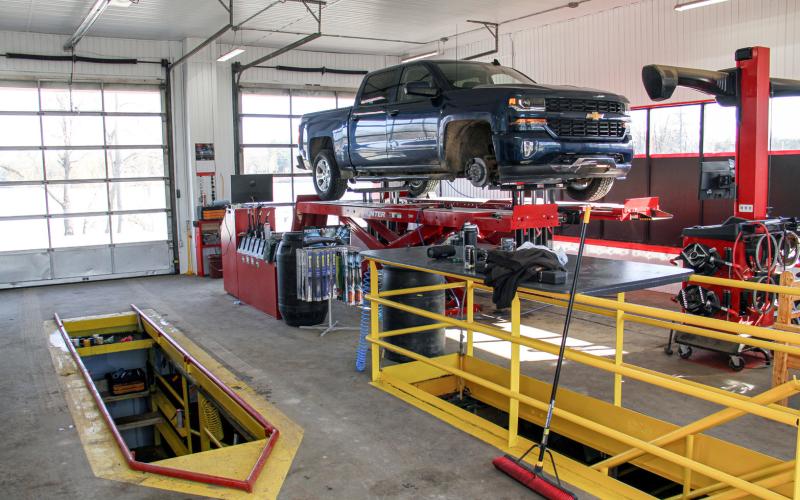 The newly opened oil change station sits at the corner of Ross St. (M-18) and Porter St. in Beaverton. In addition to oil changes, the business offers wheel alignments, tire rotations, and more.
