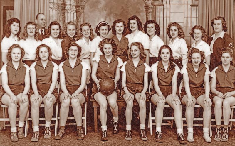 A LOOK BACK IN TIME | GHS GIRL’S BASKETBALL 1946