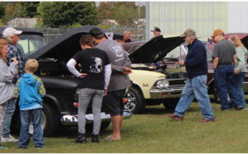 Cruisin’ Classic Car Show a success