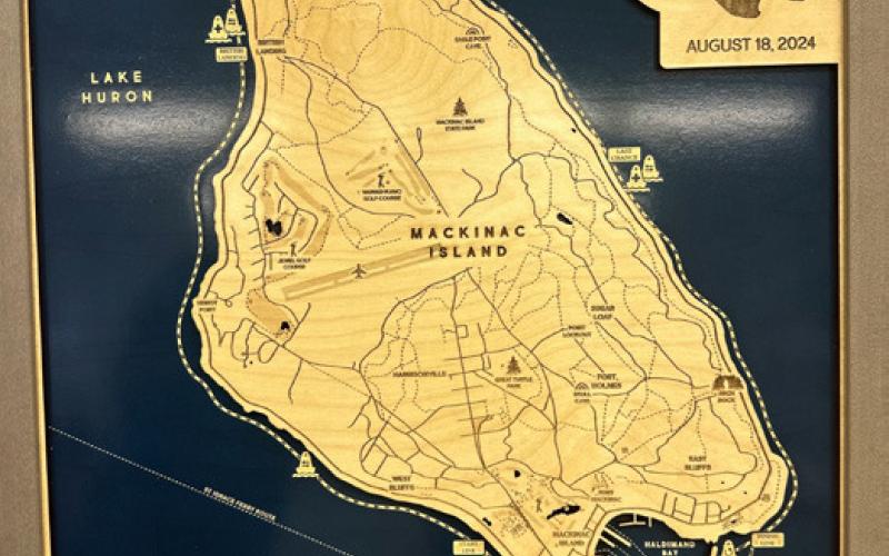 Jeremy Dicken participates in swim around Mackinac Island