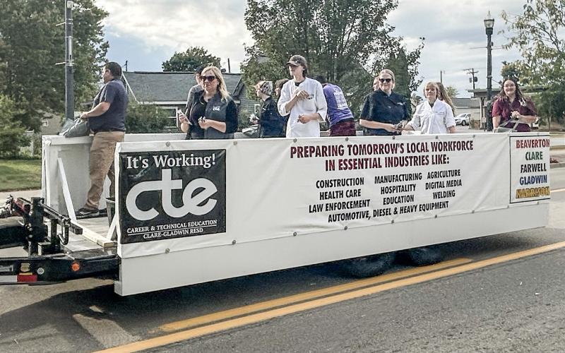 Beaverton Homecoming Parade goes through town