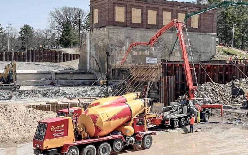 Four Lakes Task Force give April construction update