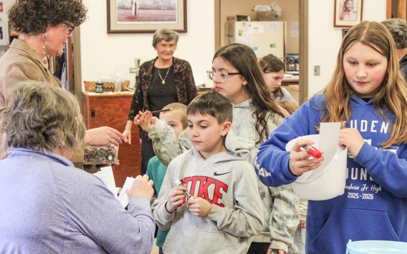 Church provides gift baskets to foster kids