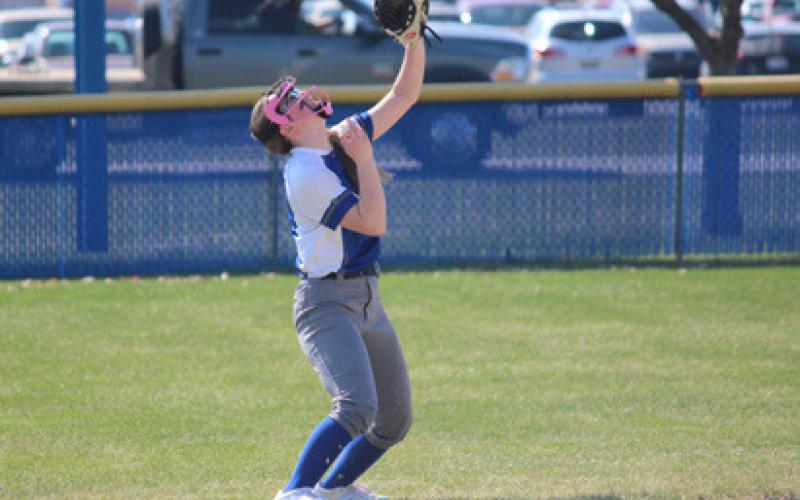 Gladwin JV Softball drops to 2-2