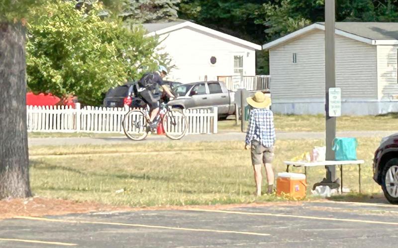 Coast to Coast Gravel Grinder bike race goes through Gladwin