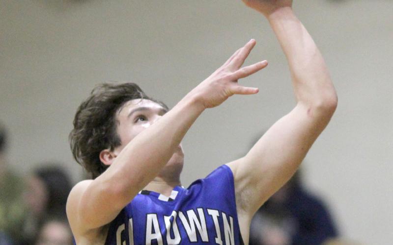 Gladwin boys basketball in win column after victories over Clare and Farwell