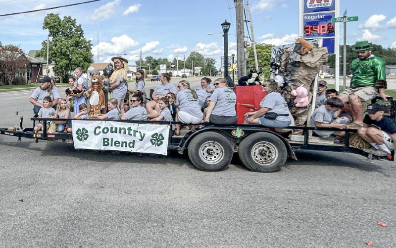 Gladwin County Fair holds parade through downtown