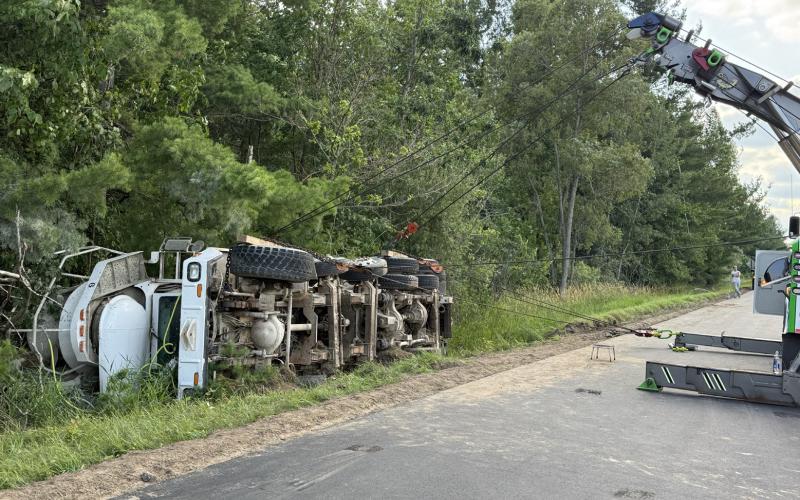 Rollover accident cleared in Butman