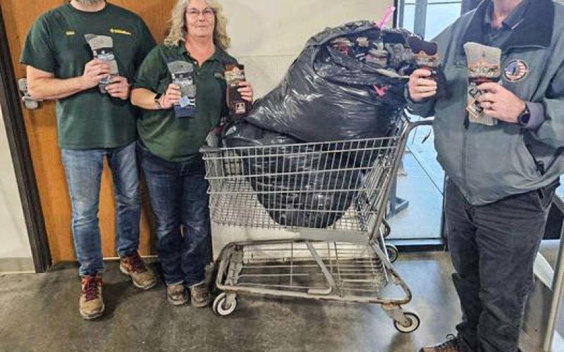 Gladwin County vets receive donation