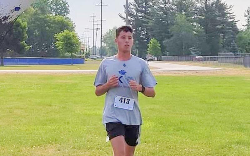 Gladwin boys track host 5K Walk/Run