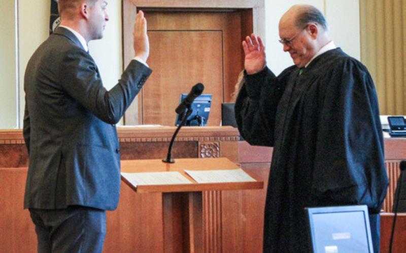 New Gladwin County Prosecutor sworn in