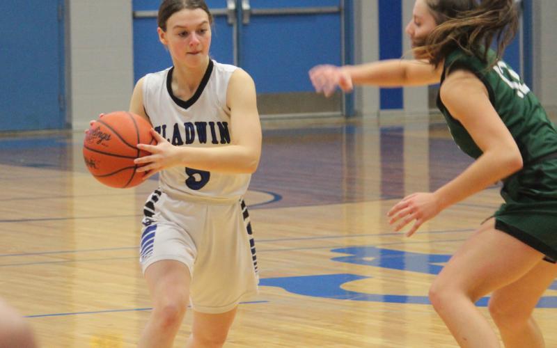 Losing streak continues for lady G’s basketball
