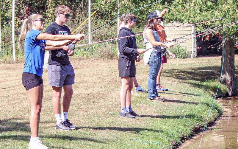 Gladwin Zoology students learn the art of fly fishing