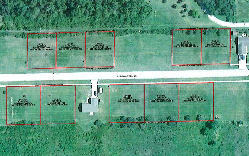 This map shows the properties available for Deshano to build homes on Pheasant Run Drive.
