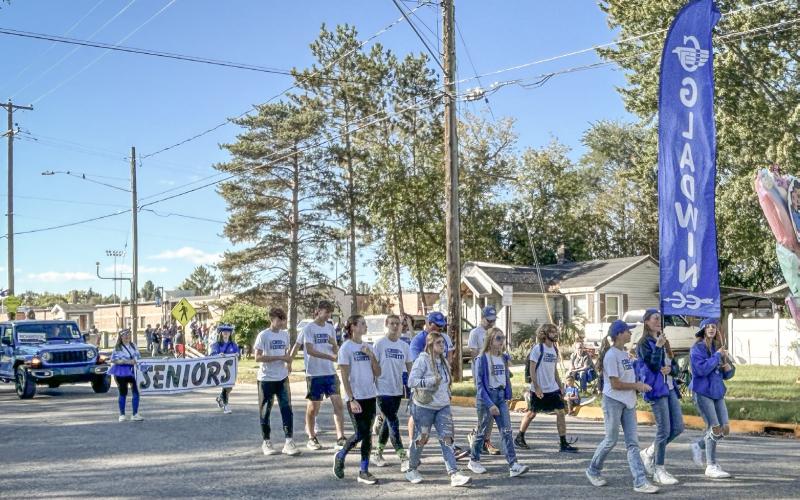 Homecoming parade wended through streets of Gladwin