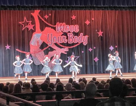 DANCE RECITAL DRAWS RAVE REVIEWS