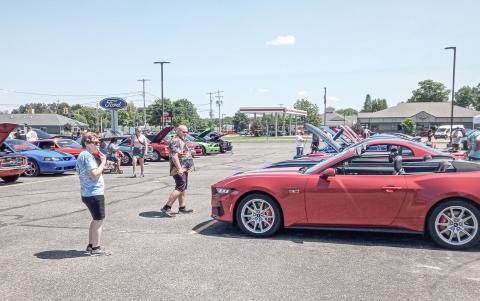 MAVERICK FORD MUSTANG PIT STOP CAR SHOW HELD