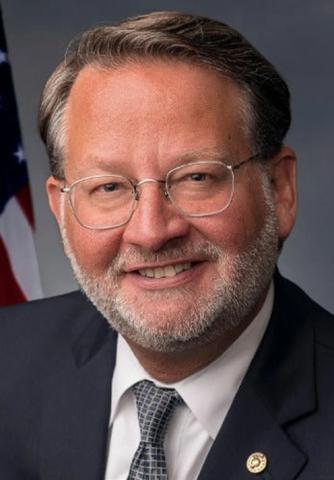 Senators introduce bill to help Great Lakes