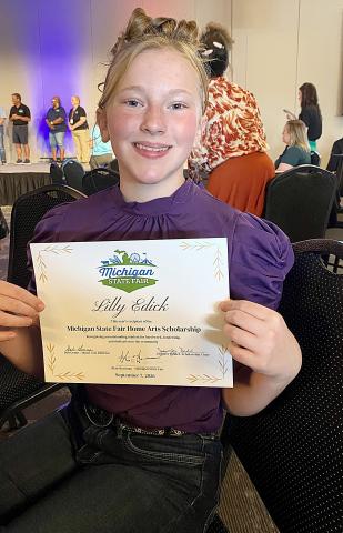 Lilly Edick places at Michigan State Fair