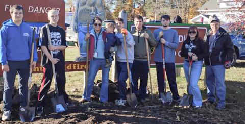 Skeels Christian School students dig in