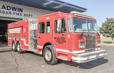 GFD RECEIVES NEW FIRE TRUCK