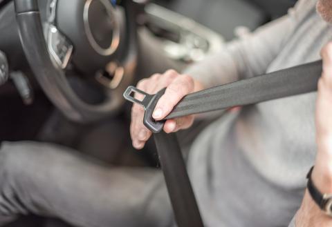 National traffic death numbers down, but Michigan experts worry about driver safety