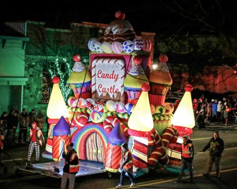 Gladwin County Festival of Lights Christmas Parade takes place on December 7