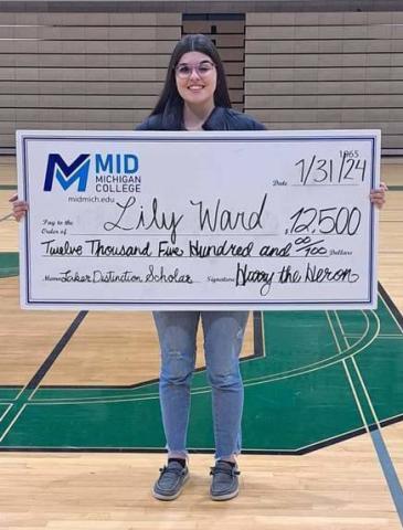 Laker Distinction Scholarship awardee