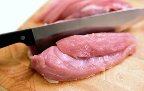 Cutting boards and utensils should be cleaned with hot, soapy water after food preparation, according to the CDC. CONGERDESIGN VIA PIXABAY