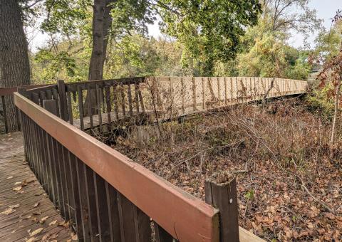 City employees pitch in to fix bridge