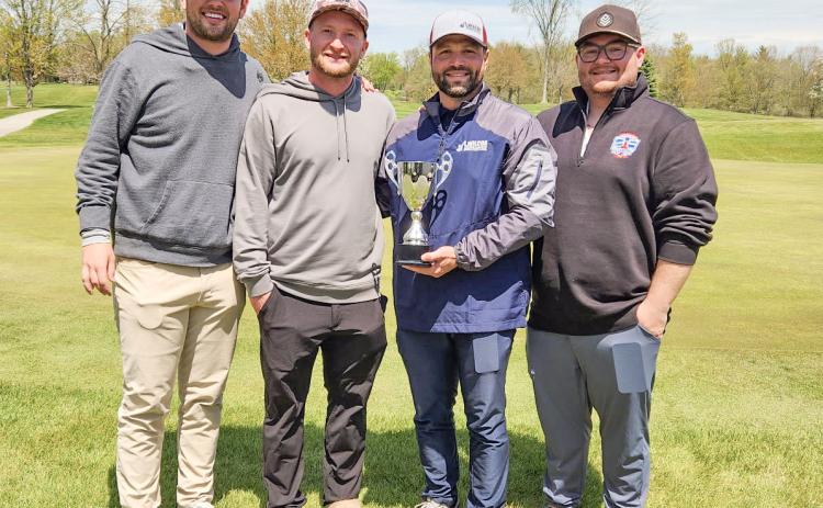 CHAMBER CROWNS GOLF TOURNEY CHAMPS