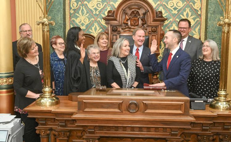 REP. SCHUETTE SWORN IN FOR SECOND TERM IN MICHIGAN HOUSE
