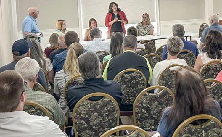 Gladwin County Republicans Meet the Candidates event held