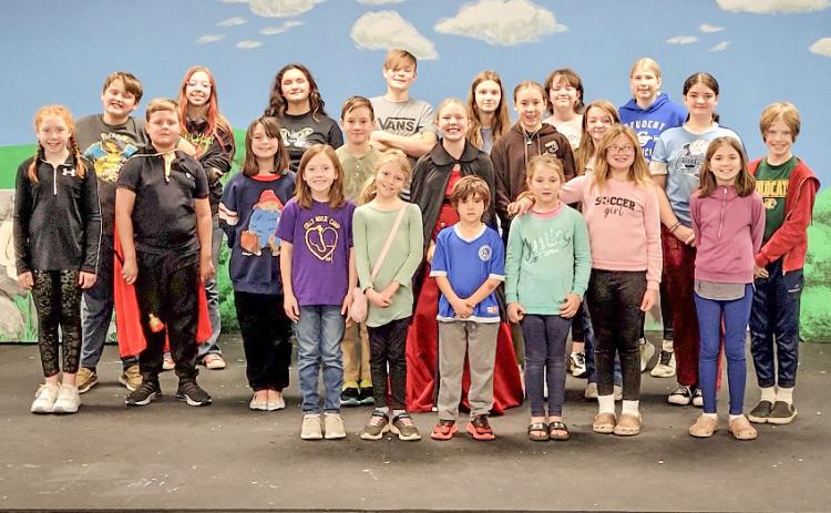 Pictured in back row, left to right: Paul Muma, Ella Finkbeiner, Lulu Contreras, Dillon Lieu, Ember Piper, Kennedy Antes, and Avery Graybill; middle row: Marleigh Grenon, Griffin Ferris, Noelle Melchi, Liam Terrien, Kamryn Lawrason, Georgia Grenon, Isabelle Hurt, Lola Stout, and Parker Sischo; front row: Evelyn Terrien, Annabella Wolverton, Gideon Wolverton, Katherine Carman, Lylah Schaudt, and Sam Marcotte.