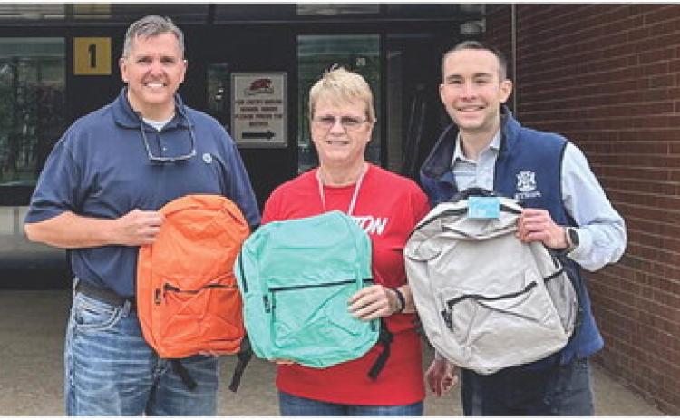 SCHUETTE/AT&T ASSIST BEAVERTON STUDENTS