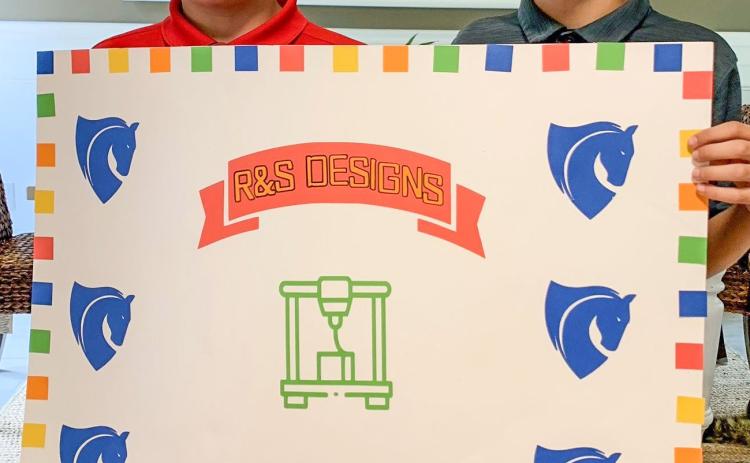 Fifth graders benefit church with their business R&S Designs