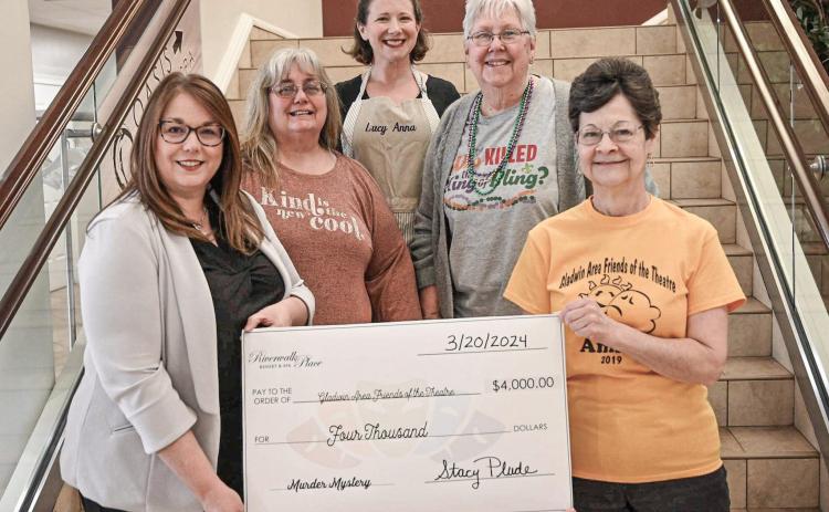 Riverwalk Place made a $4000 donation to Gladwin Area Friends of the Theater (GAFT) to support their fundraising efforts.