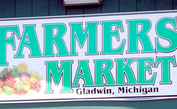 GLADWIN FARMERS CHRISTMA