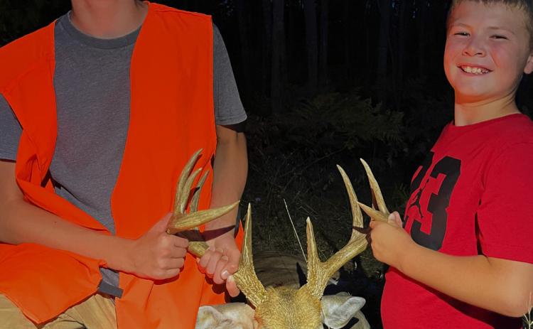 SUCCESSFUL YOUTH HUNT IN GLADWIN