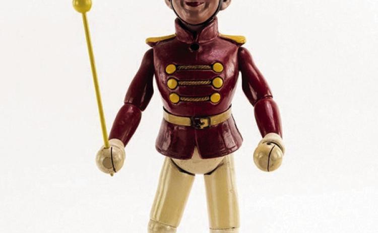 Bandy the headmaster helped advertise General Electric radios starting in the 1920s. Now, vintage Bandy dolls appeal to collectors of dolls, radios and advertising. DONLEY AUCTIONS