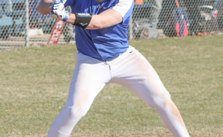 Gladwin’s Brayden Dee steps into one during a recent game.