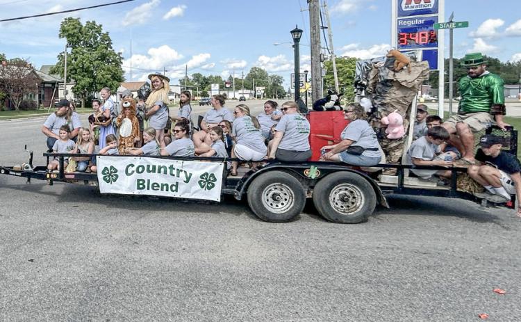 Gladwin County Fair holds parade through downtown