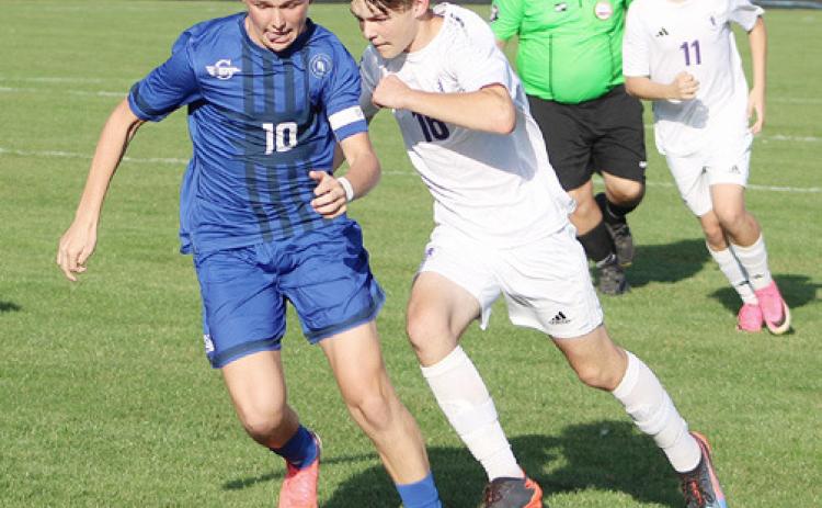 Noah Scott and Gladwin head into the state tournament this afternoon with a first-round contest at Ogemaw Heights.