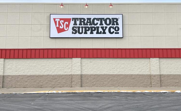 TRACTOR SUPPLY PREPARES FOR GRAND OPENING
