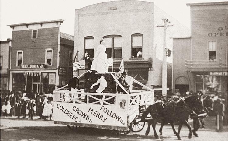 A LOOK BACK IN TIME | GLADWIN COUNTY FAIR PARADE
