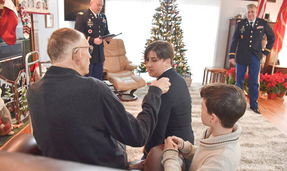 michigan-vietnam-veteran-honored-by-his-niece-as-she-s-promoted-to