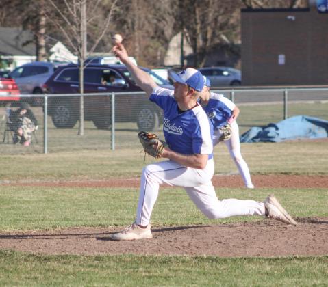 Gladwin’s Scott Inscho delivers a pitch during a recent game. The Flying G’s won four out of six games last week.
